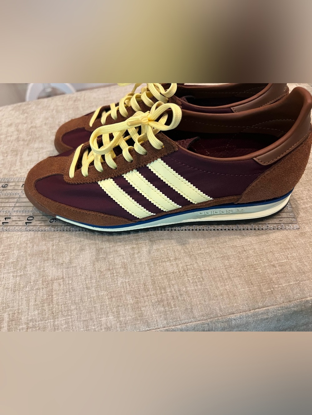 Adidas - Women's SL 72 OG - Maroon/Almost yellow/Preloved brown - size 6.5 - Picture 9 of 11